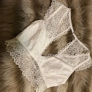 White lace bralette